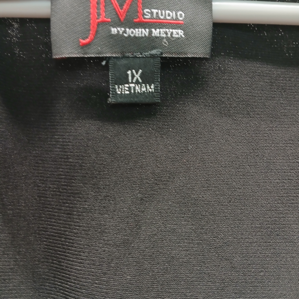 M.STUDIO Classic Black Garment